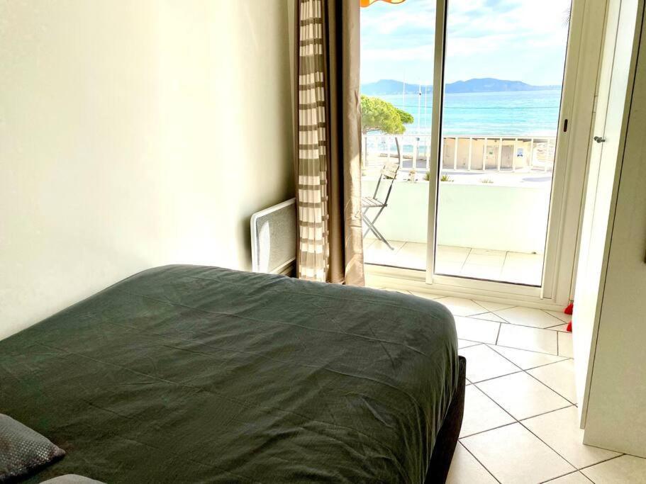 T3 Sur La Plage Vue Feerique Mer,Wifi, Parking Inclus , Clim ラシオタ エクステリア 写真
